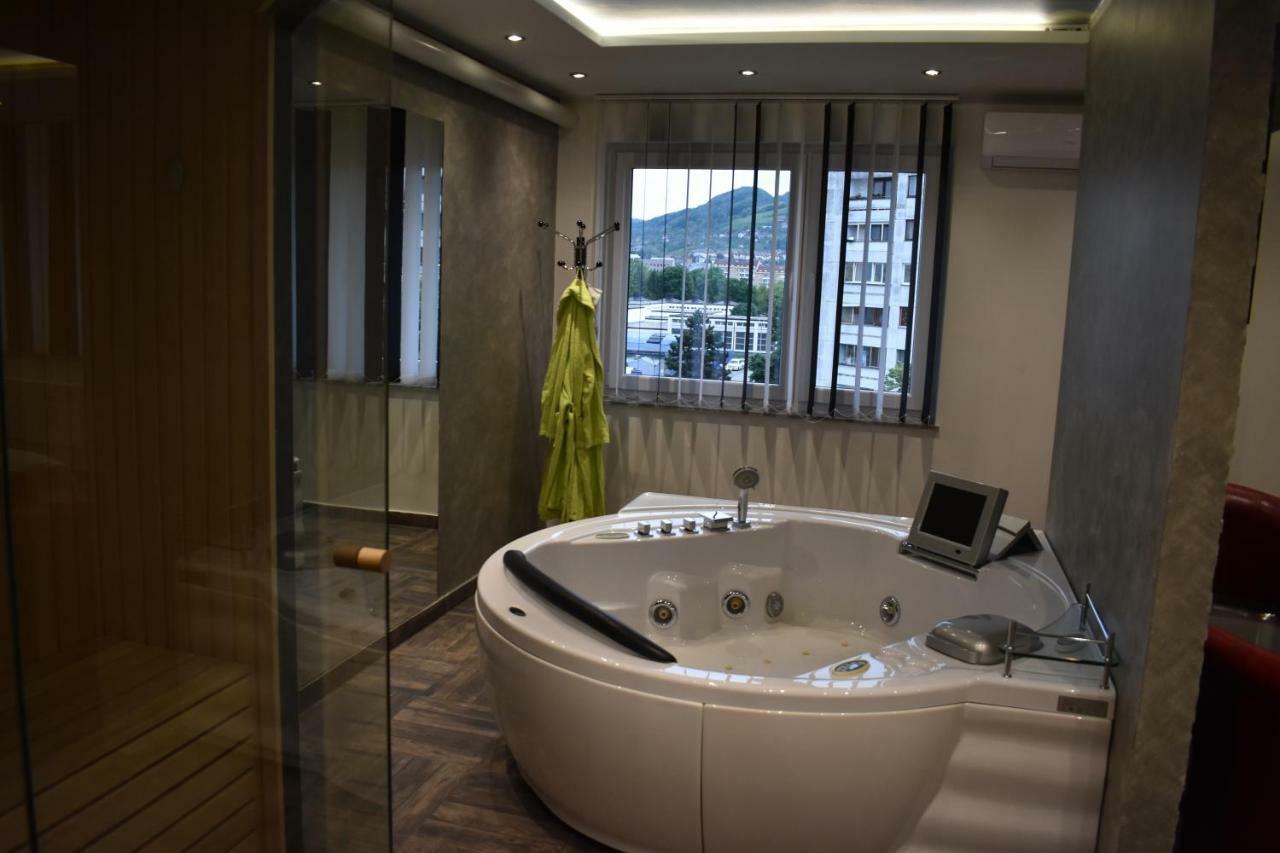 באניה לוקה De Lux Apartment Maki מראה חיצוני תמונה