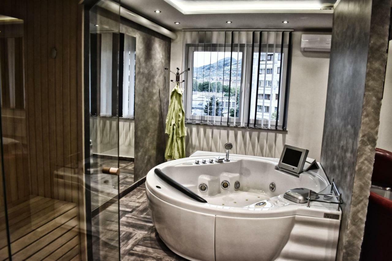 באניה לוקה De Lux Apartment Maki מראה חיצוני תמונה